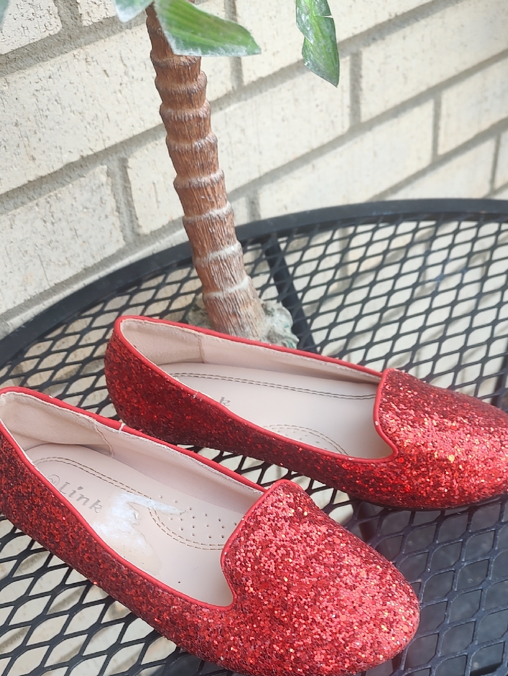 Red Glitter ๐ Shoes - Picture 6 of 9